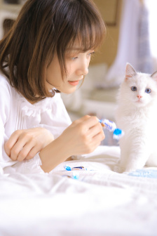 娇小日本学生色XXXX